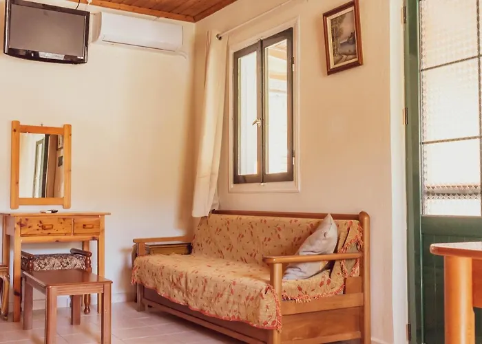 Aparthotel Apagio Mikros Gialos