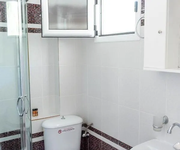 Apagio Aparthotel 3*