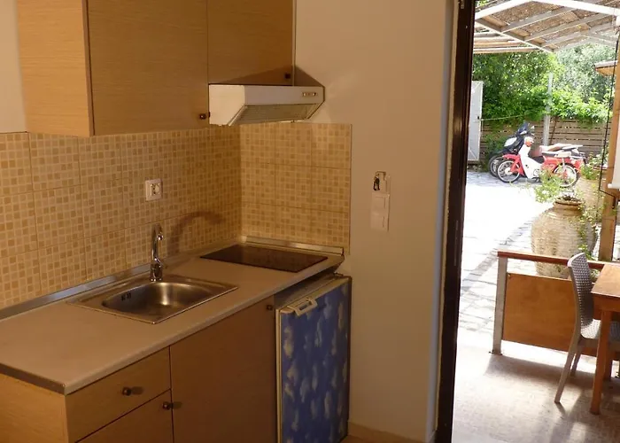 Aparthotel Apagio Mikros Gialos